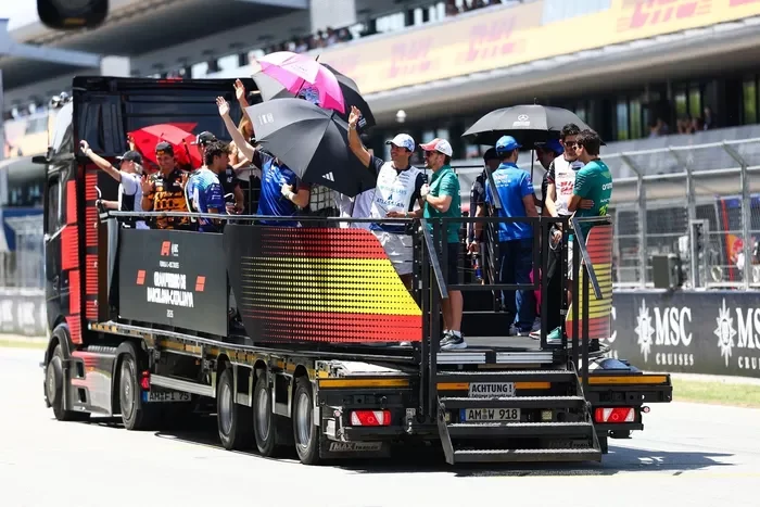 Drivers' parade