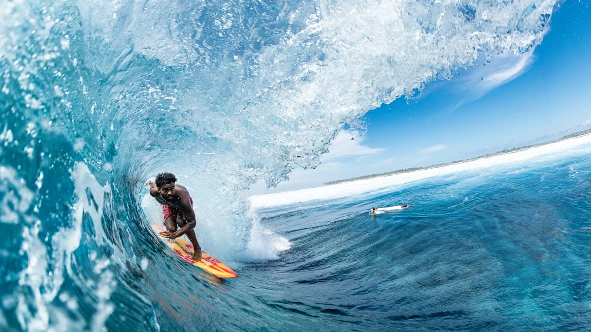 Surfer Hunter Jones and Co-Author Jon Pickle Release Rare Surf-Inspired Children's Book "Chasing Dreams," Partnered With Surfrider Foundation